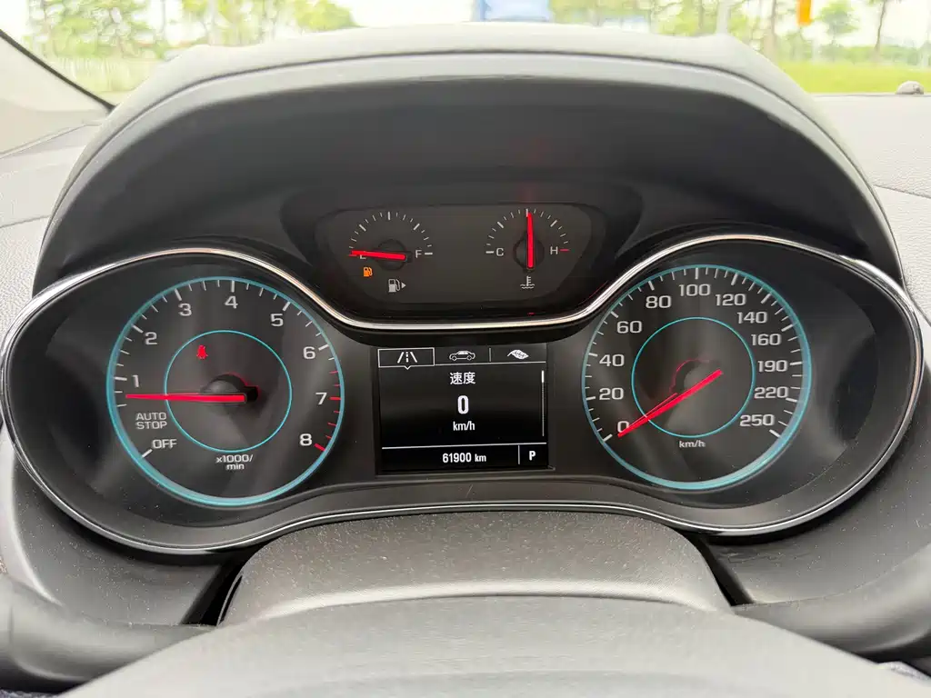 Chevrolet Cruze — миниатюра 18