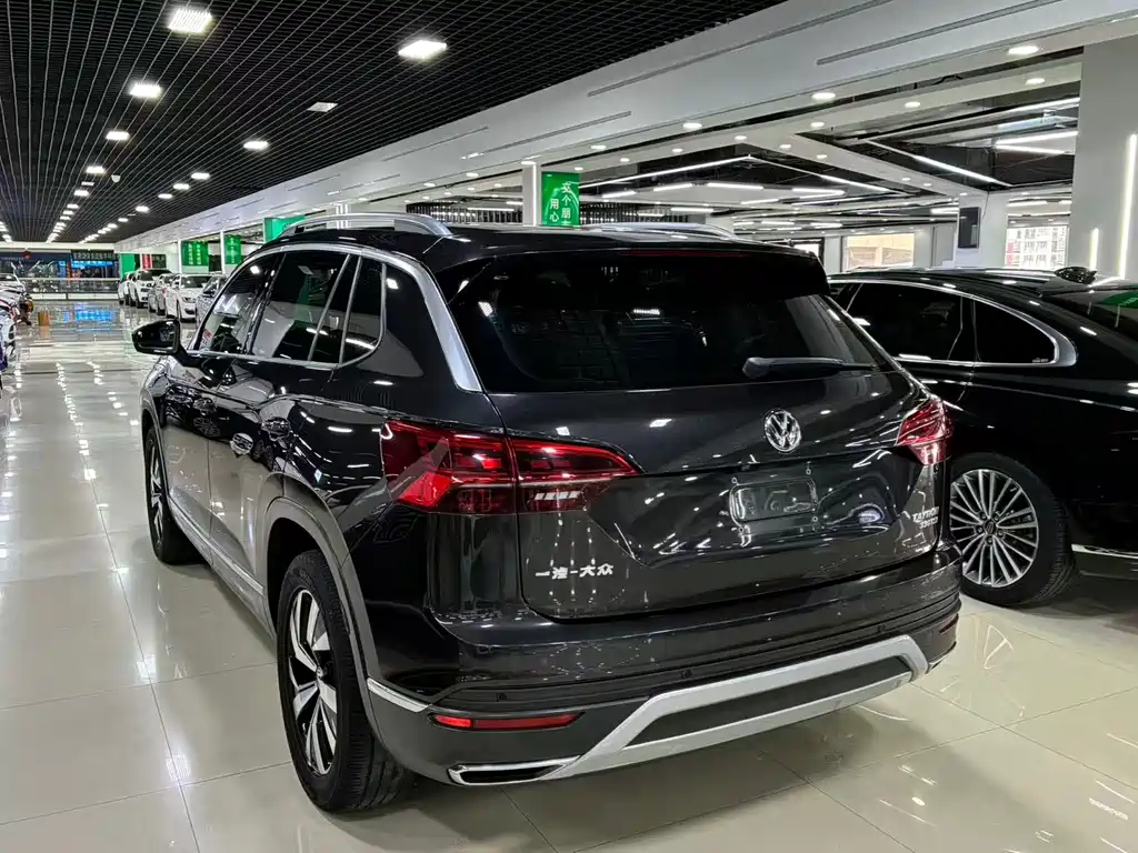 Volkswagen Tayron 2019 330TSI Luxury VI
