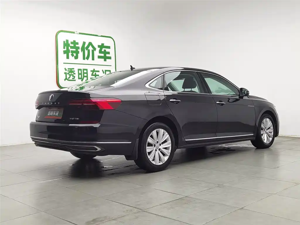 Volkswagen Passat 2019 330TSI Elite V