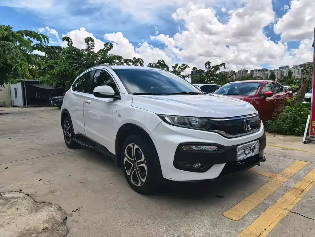 HONDA  XR V