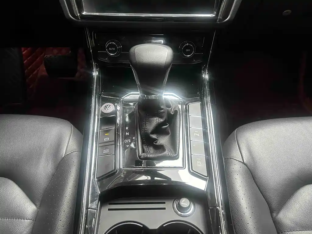 Volkswagen Phideon 2019 380TSI V
