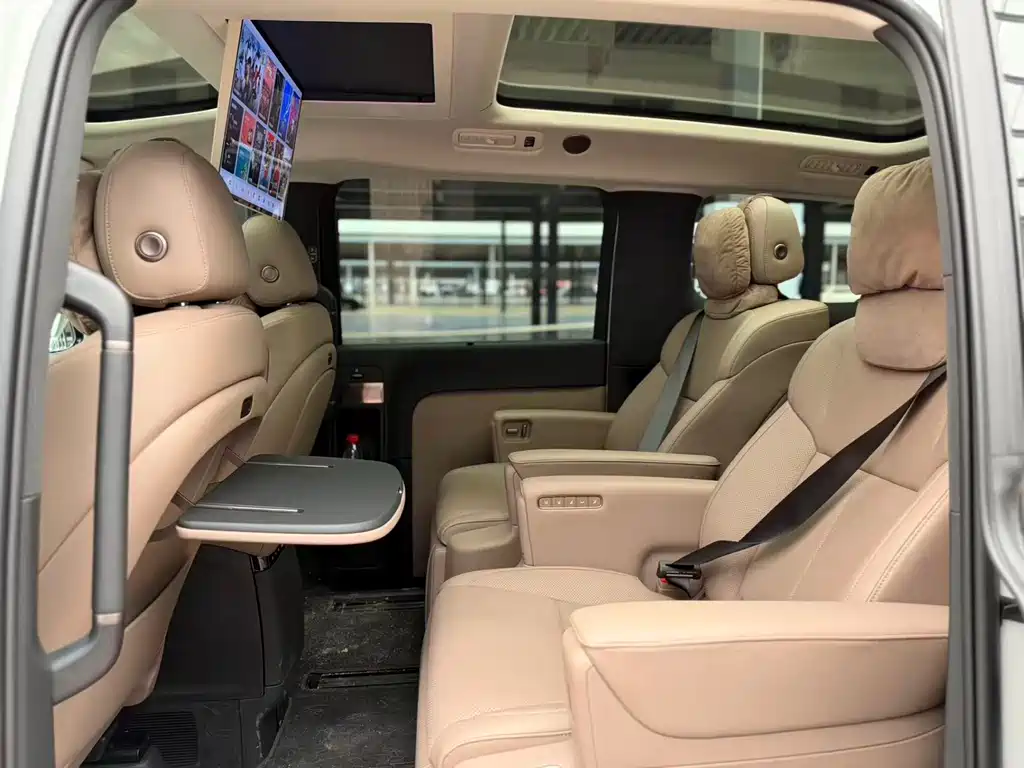 Li Auto Li MEGA — миниатюра 6