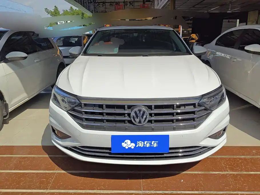 Volkswagen Sagitar — миниатюра 2