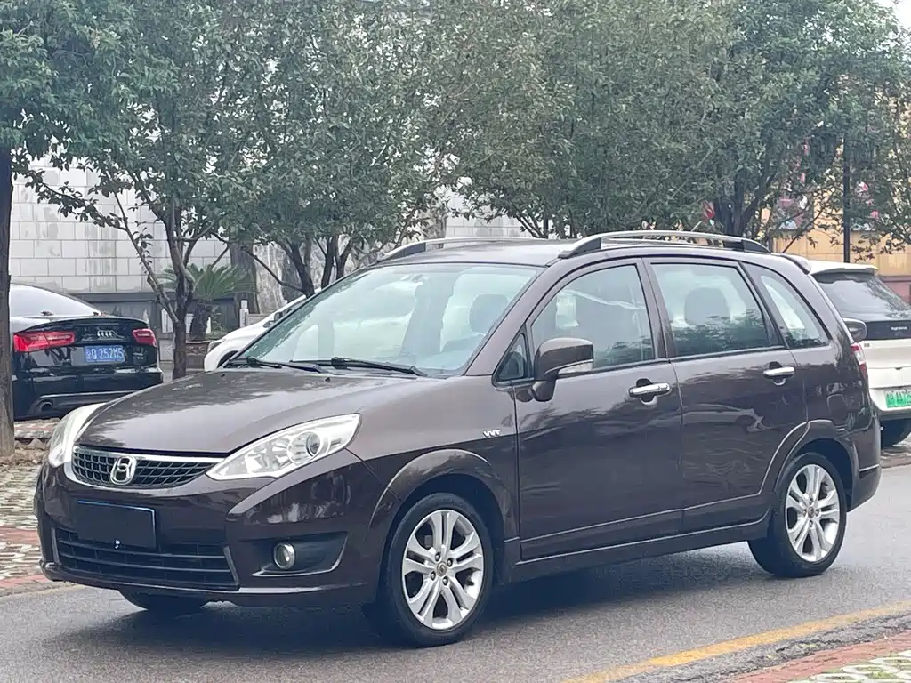 Suzuki Liana A6 2015
