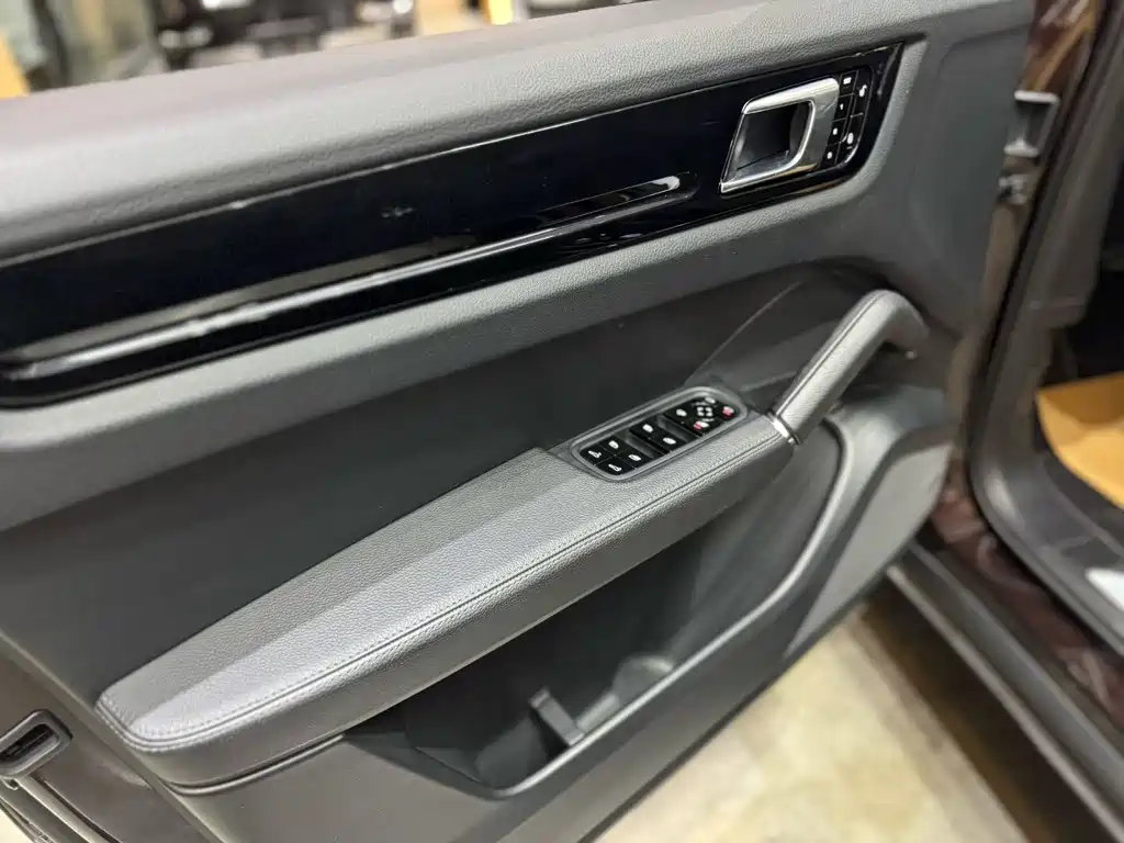 Porsche Cayenne 2018 Cayenne 3.0T