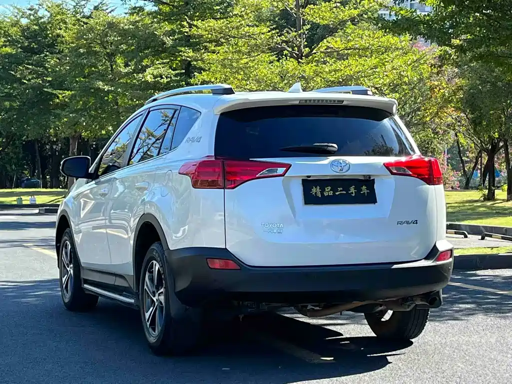 TOYOTA RAV4 RONGFANG