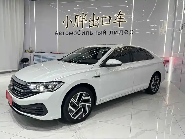 VOLKSWAGEN SAGITAR 2022