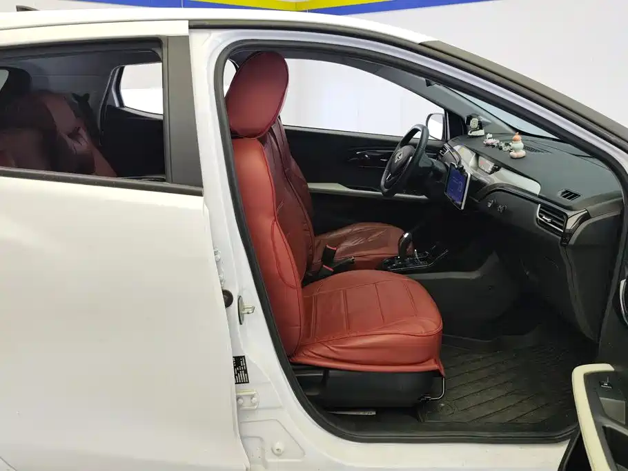 JMEV EV3 — миниатюра 8