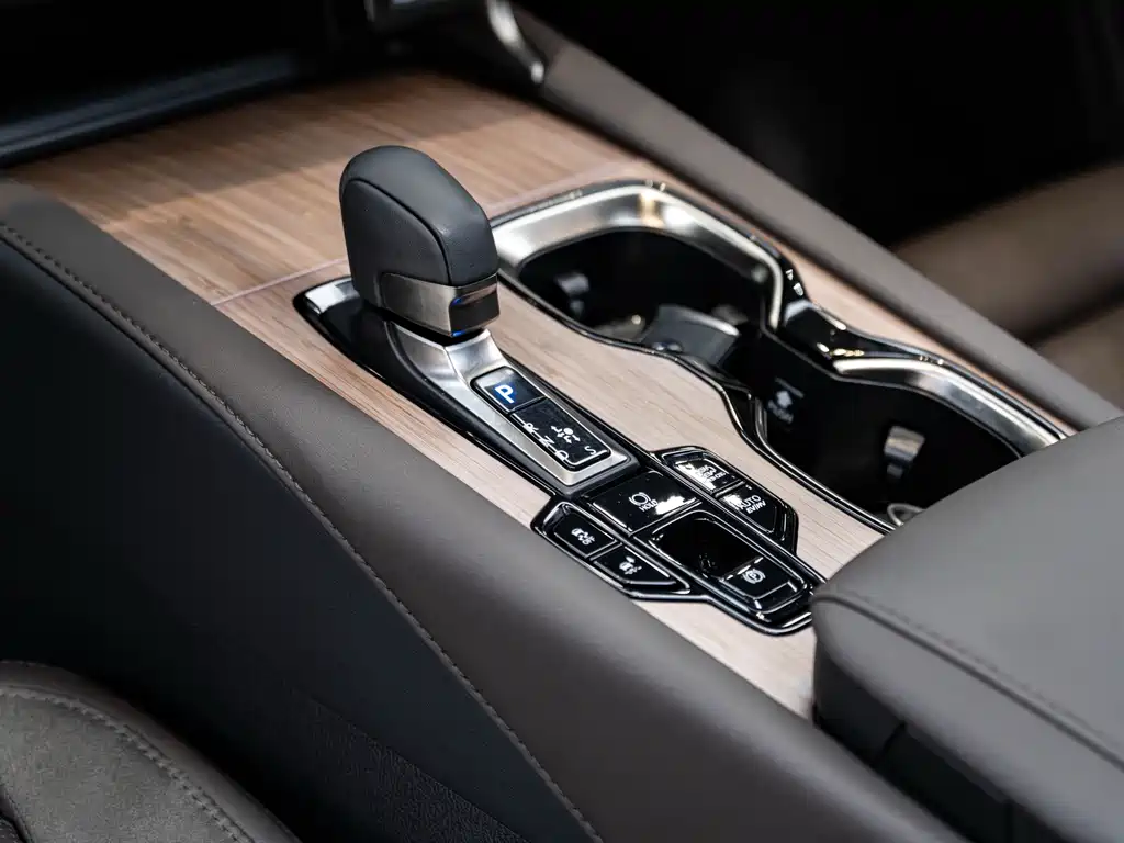 Lexus RX New Energy — миниатюра 15