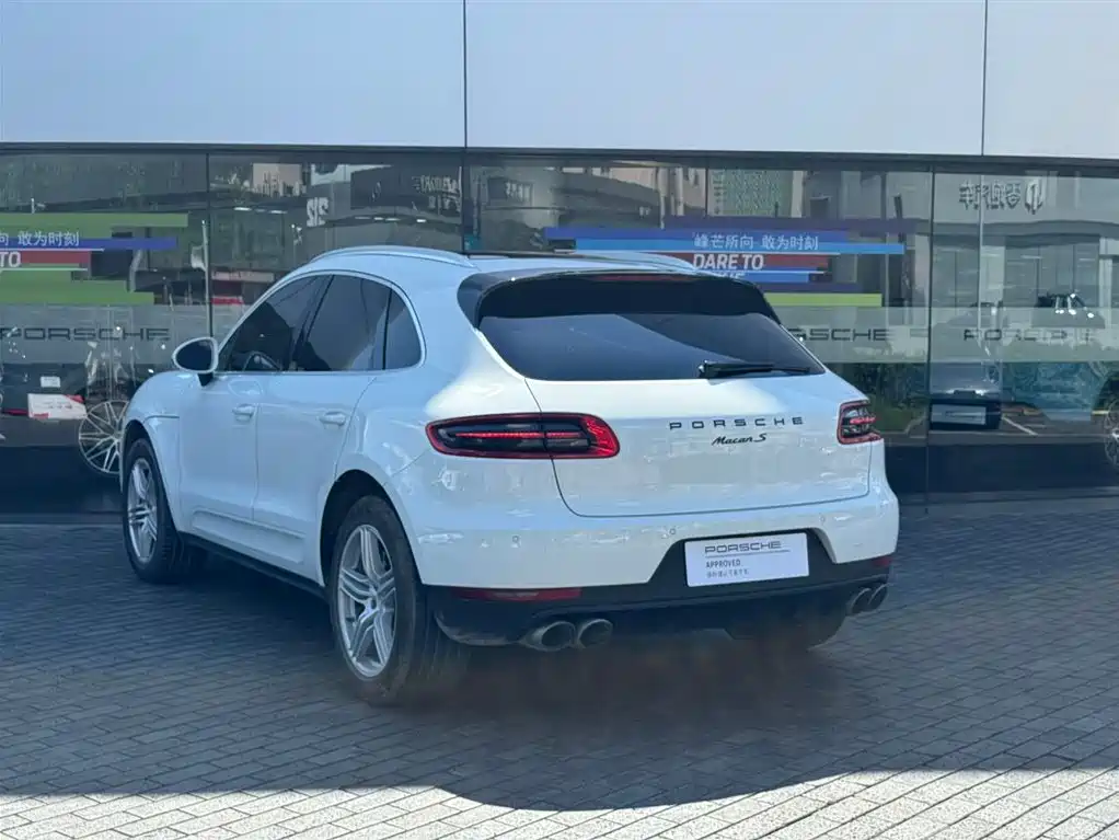 Porsche Macan 2016 Macan S 3.0T