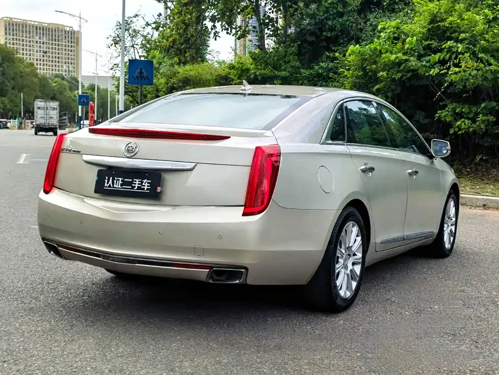 Cadillac XTS 2014 28T