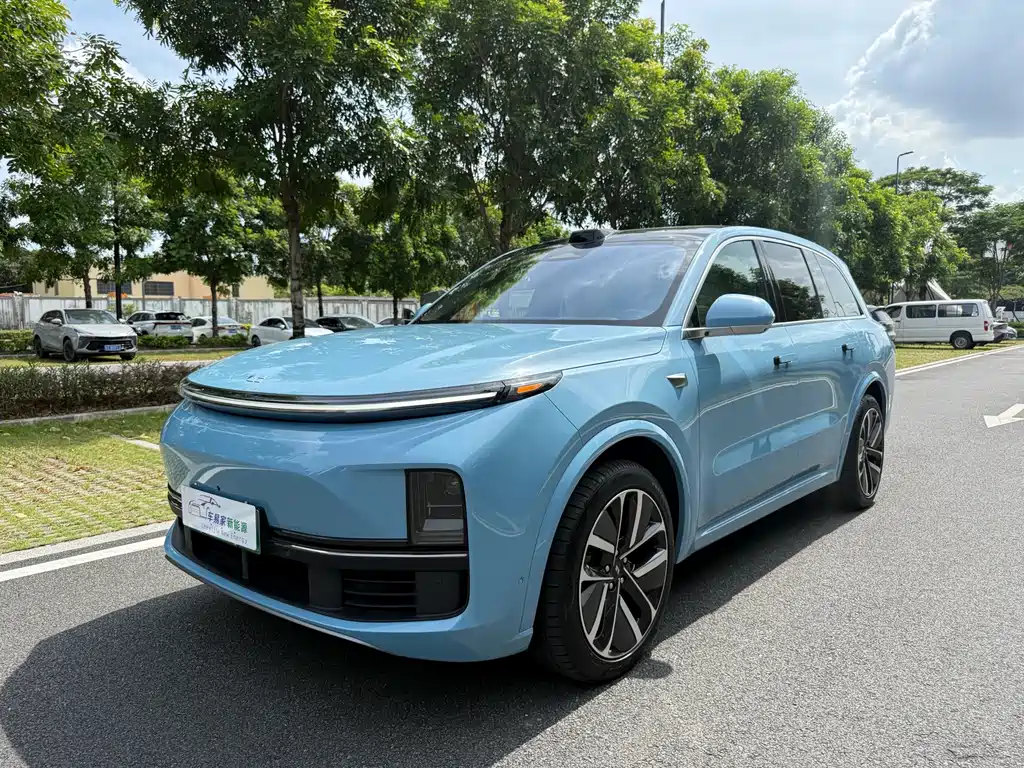 Li Auto IDEAL L8