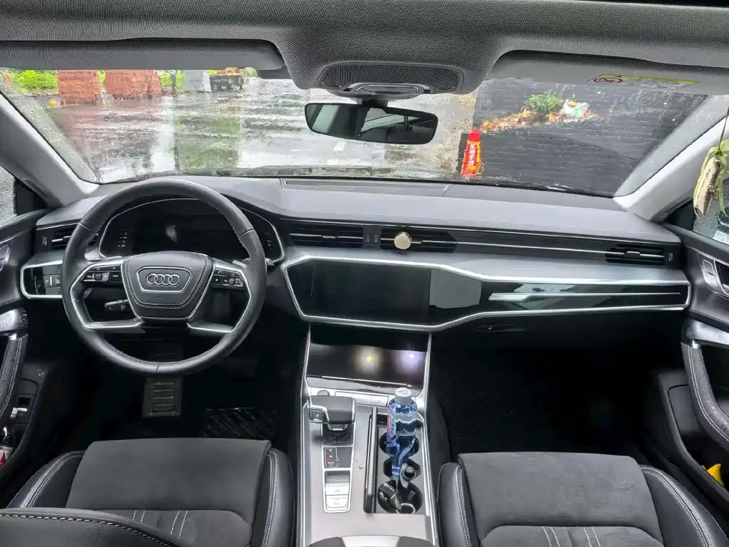 Audi A7L 2024 45TFSI S-line