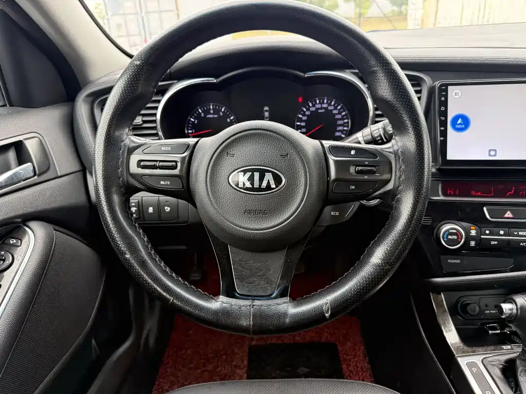 Kia K5 — миниатюра 10