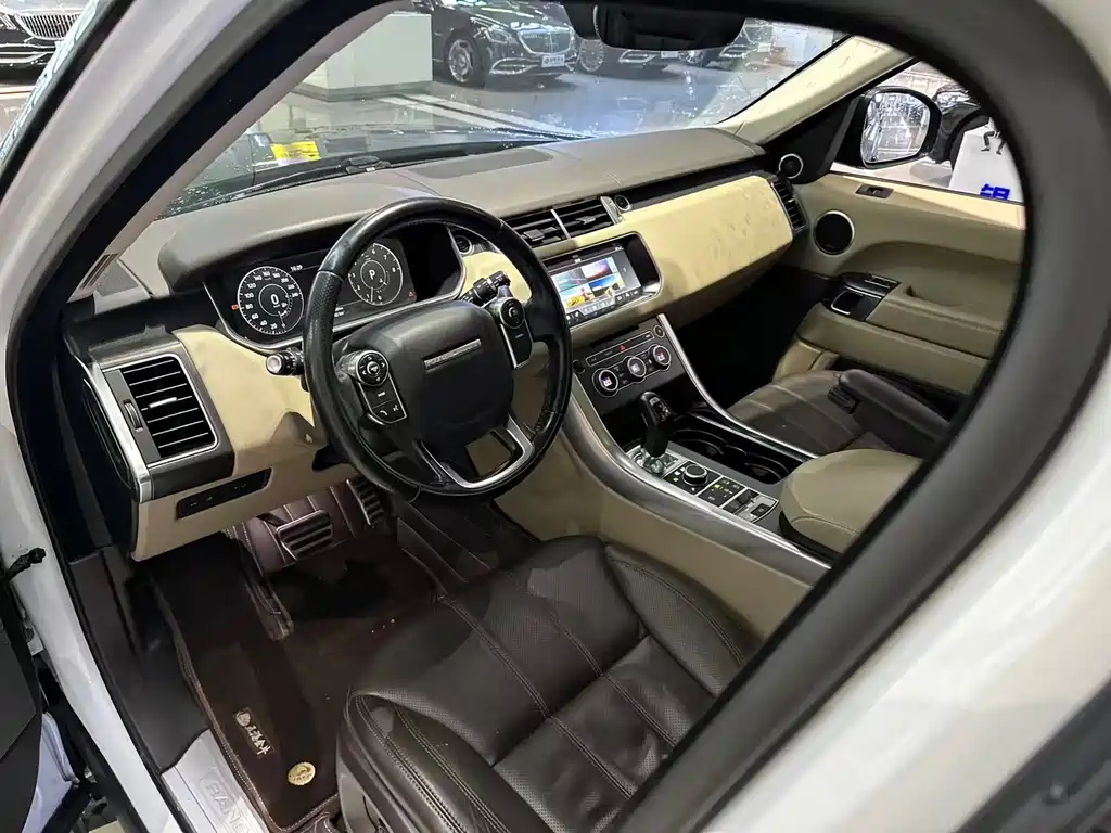 Land Rover Range Rover Sport 2017 3.0 SC V6 HSE DYNAMIC