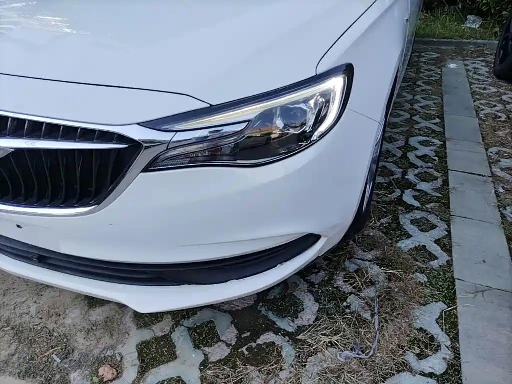 Buick Excelle — миниатюра 24