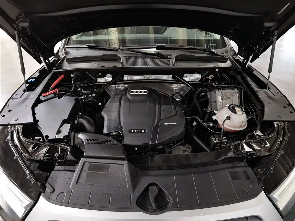 Audi Q5L 2020 40 TFSI