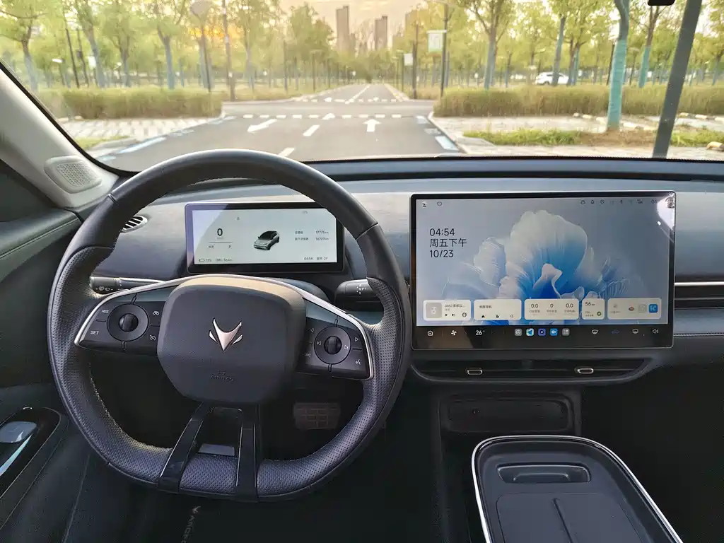 ARCFOX Beta T1 — миниатюра 14