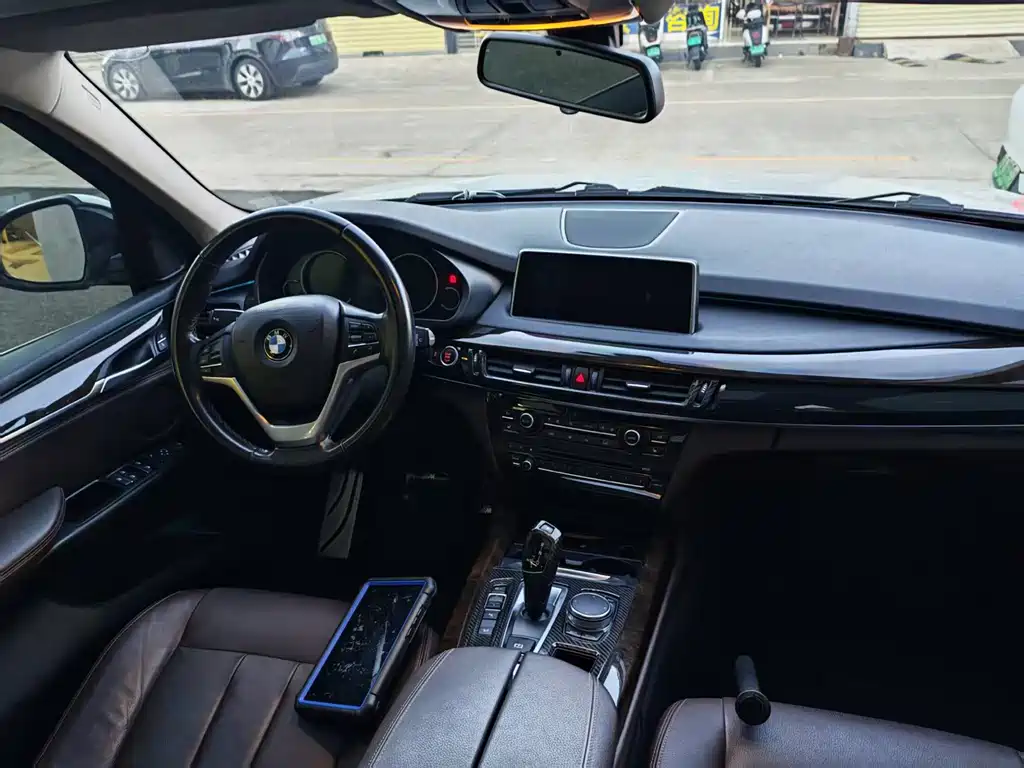 BMW X5 (Import) — миниатюра 4