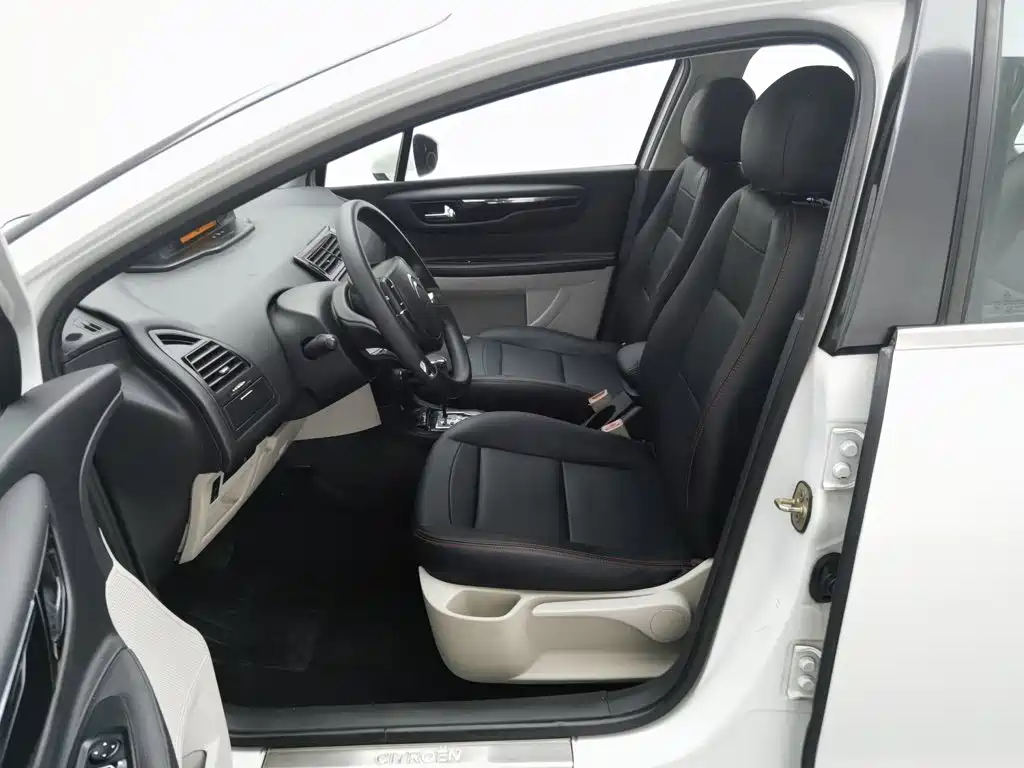 Citroen C-Quatre — миниатюра 10