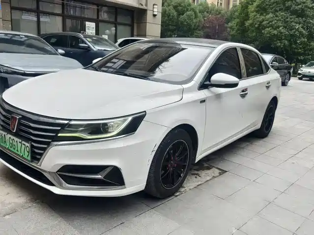 ROEWE I6 NEW ENERGY 2018