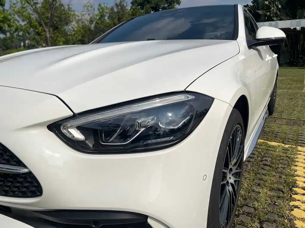 Mercedes-Benz C-Class — миниатюра 22