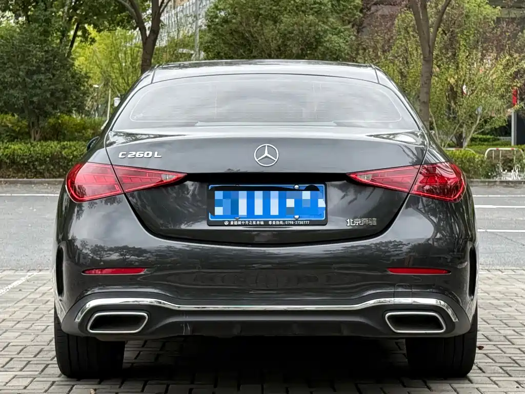 Mercedes-Benz C-Class — миниатюра 6