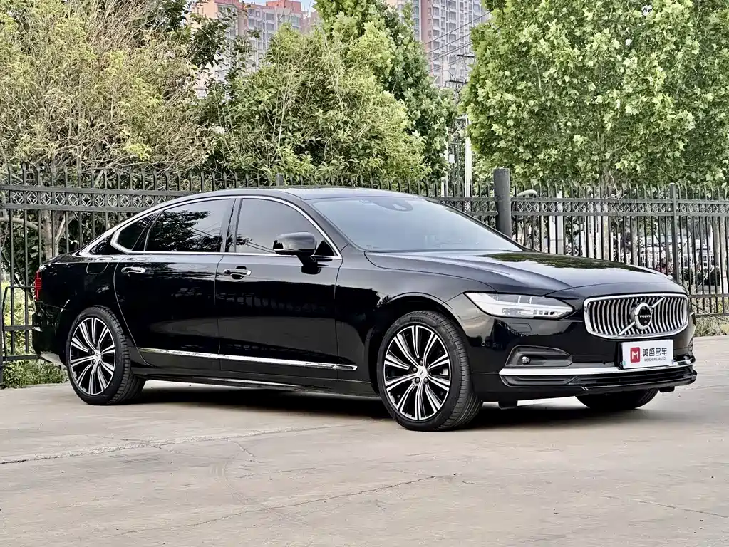 Volvo S90 — миниатюра 3