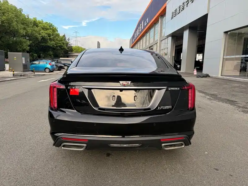 Cadillac CT5 — миниатюра 7