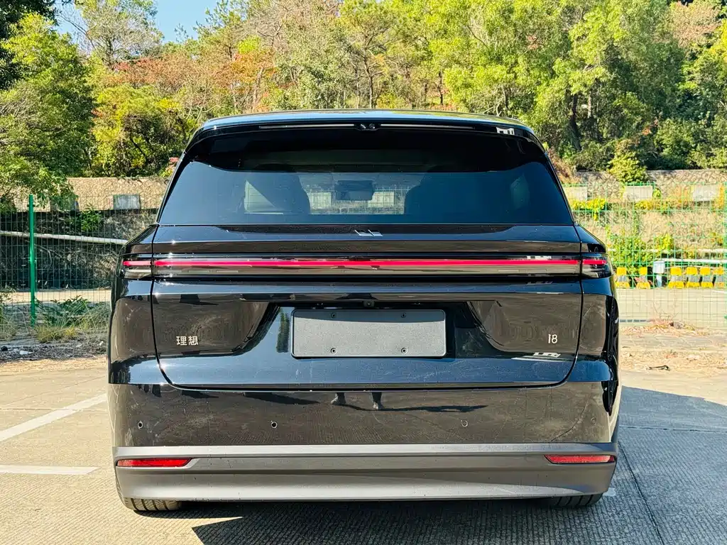 Li Auto IDEAL I8