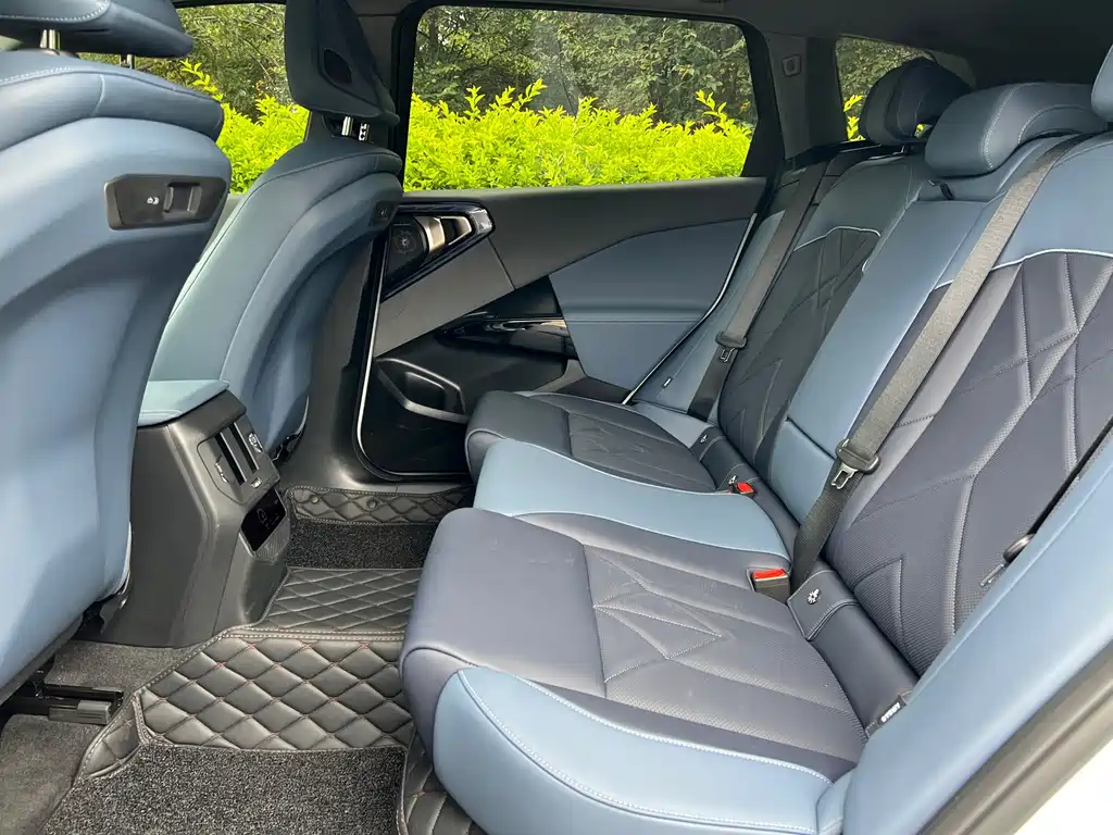 BMW X3 — миниатюра 4