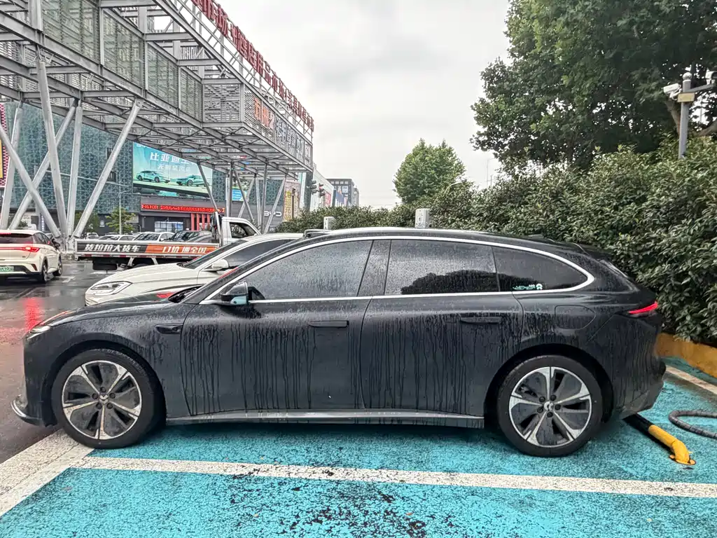 NIO ET5T 2023 75kWh Touring