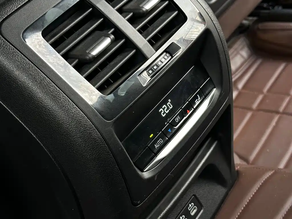 BMW X3 — миниатюра 19