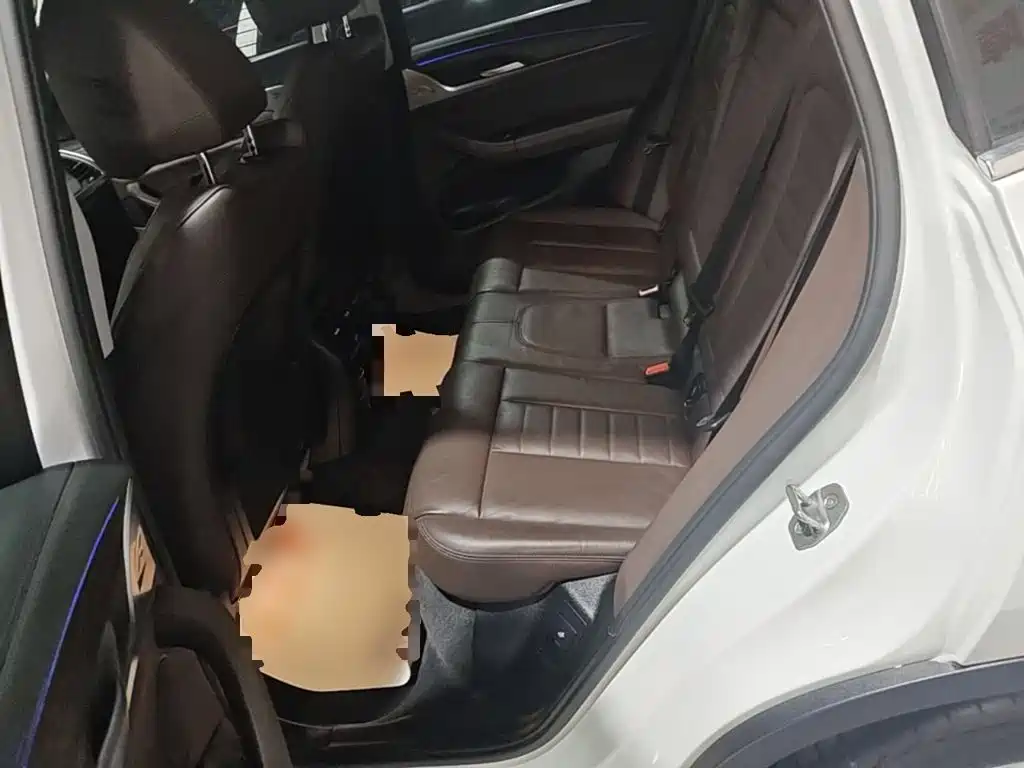 BMW X3 — миниатюра 17