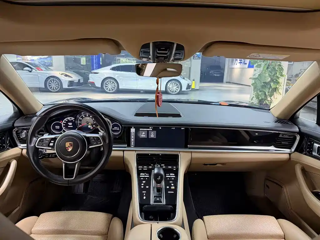 Porsche Panamera — миниатюра 6