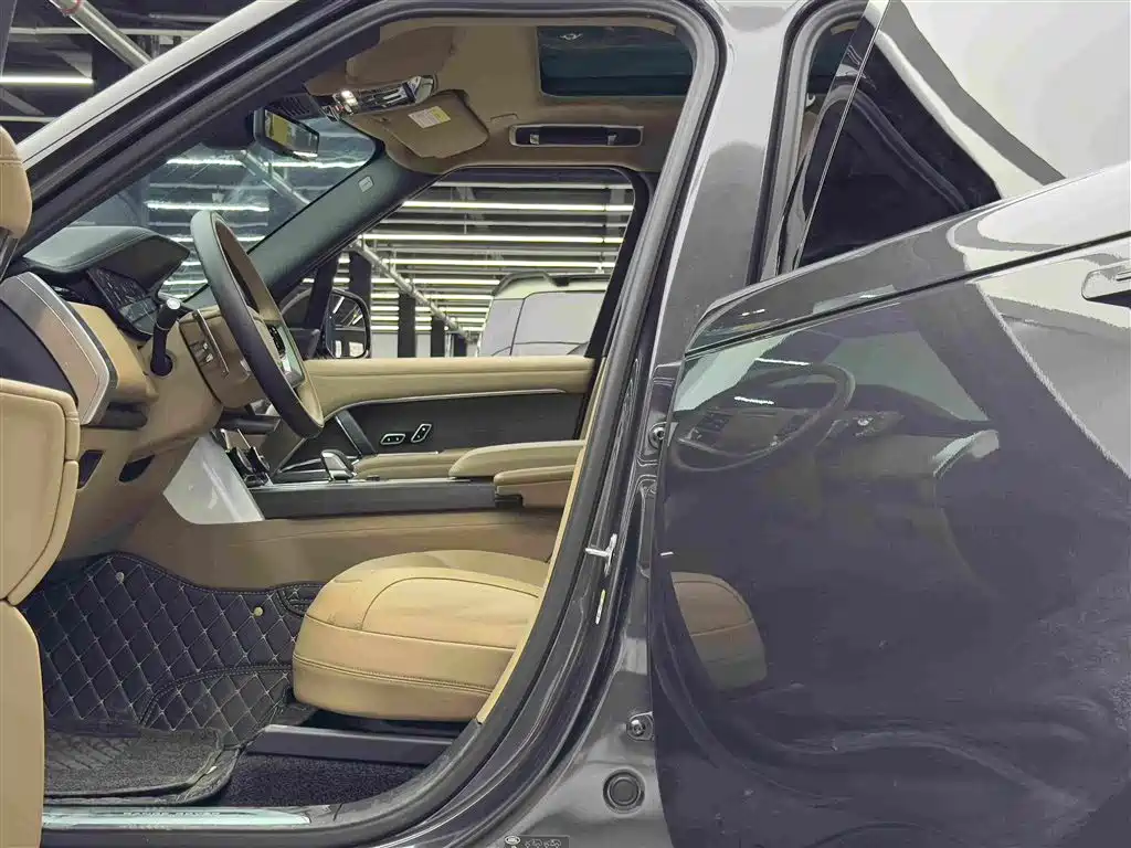 Land Rover Range Rover — миниатюра 8