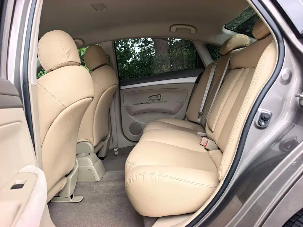 Nissan Sylphy — миниатюра 10