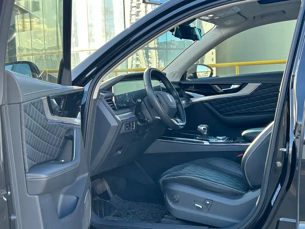 Hongqi HS5 2019 2.0T