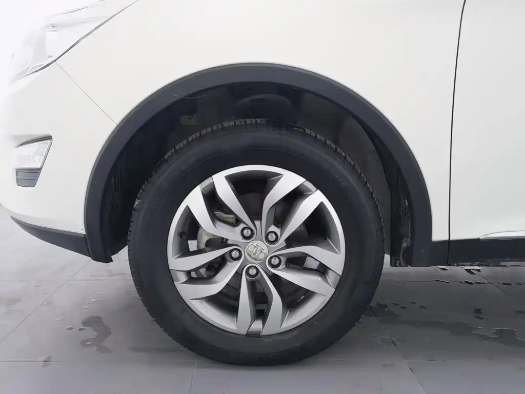 BAIC Senova X65 — миниатюра 17