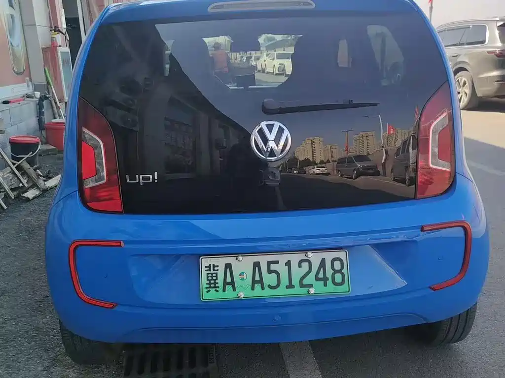 Volkswagen 大众e-up! — миниатюра 6