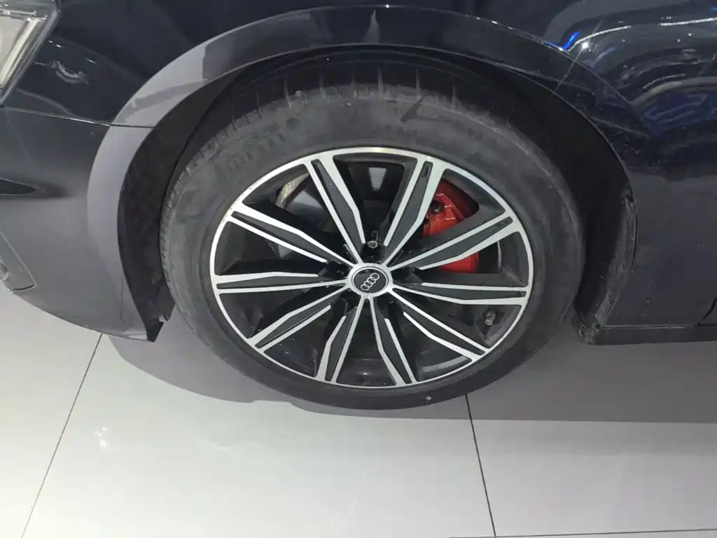 Audi A6L — миниатюра 23