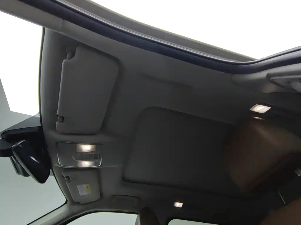Changan CS95 — миниатюра 14