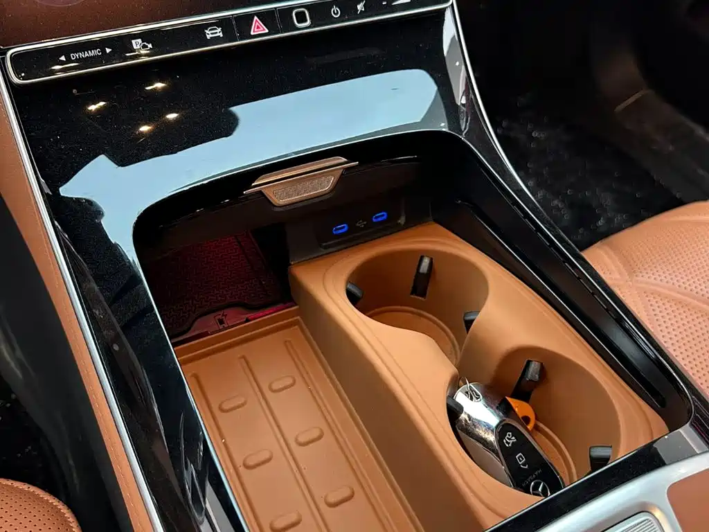 Mercedes-Benz S-Class — миниатюра 17