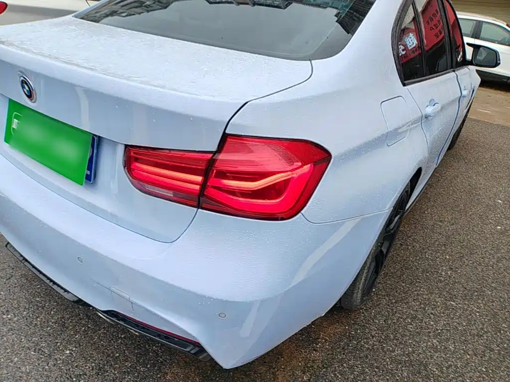 BMW 3 Series — миниатюра 8