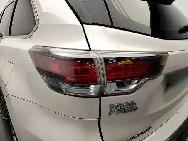Toyota Highlander — миниатюра 19