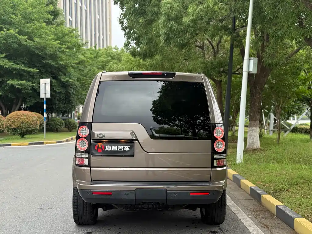 Land Rover Discovery 2016 3.0 SC V6 HSE