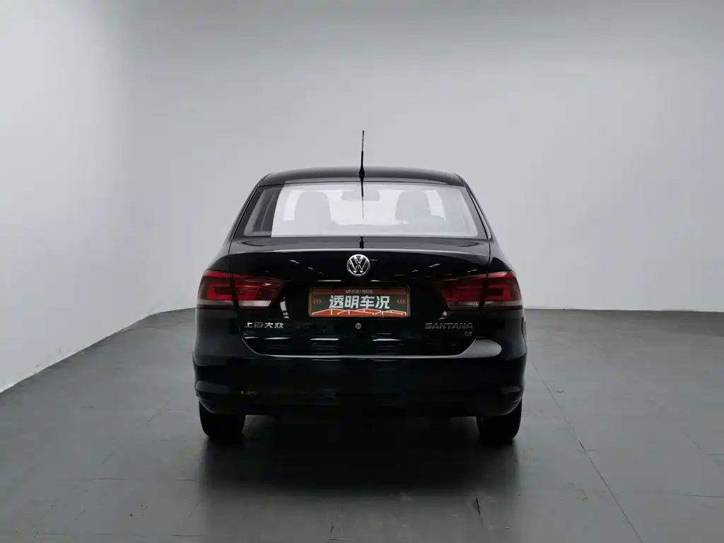 Volkswagen Santana — миниатюра 4
