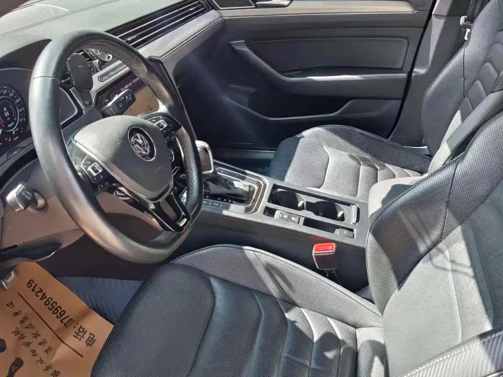 Volkswagen CC — миниатюра 4