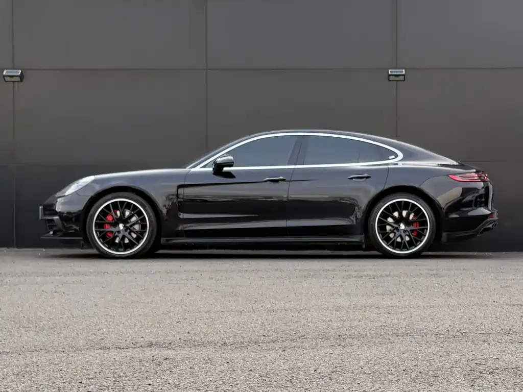 Porsche Panamera — миниатюра 5