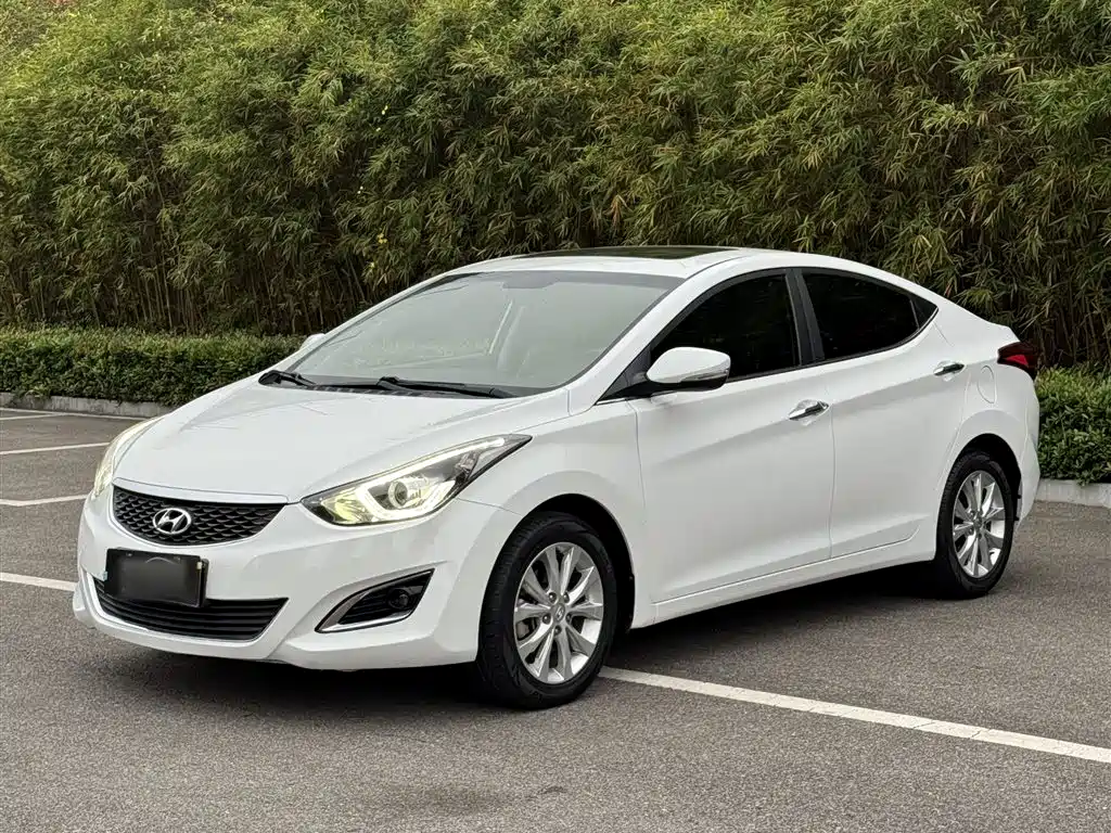 Hyundai Elantra Langdong 2017